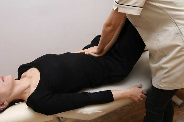 POWWOWの「更年期ゆらぎ整体コース」