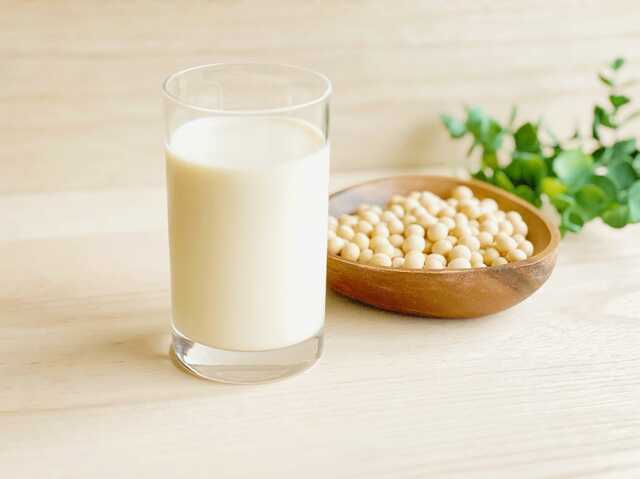 更年期に豆乳は効果がある?管理栄養士が飲み方・注意点をわかりやすく解説